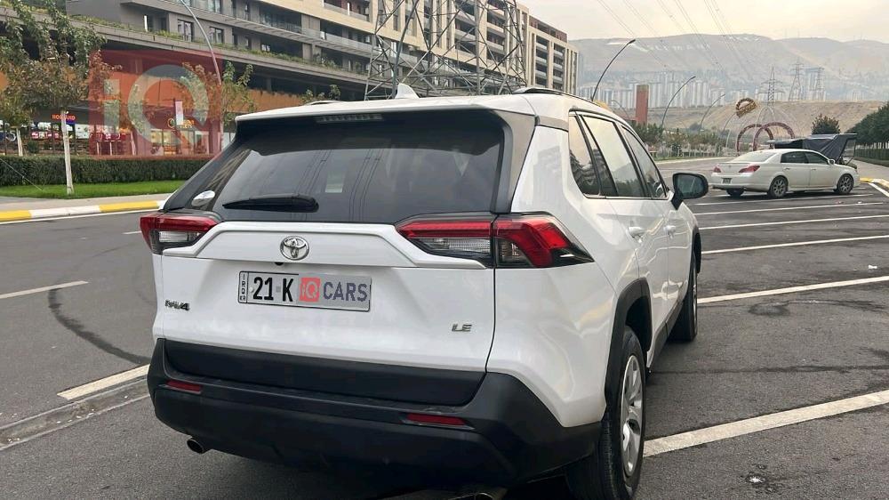 تويوتا راف 4